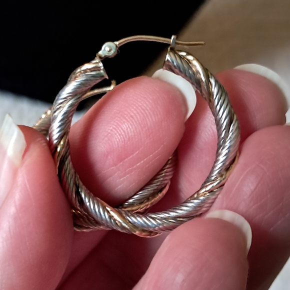 14kt Yellow Gold Sterling Silver Allison Daniel 1" Hoop Earrings - Picture 3 of 11